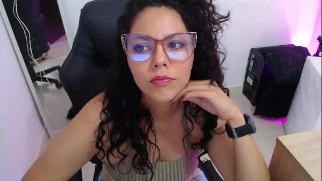Thumbnail 1, mailywindsor's Stream at Chaturbate, 4 months ago