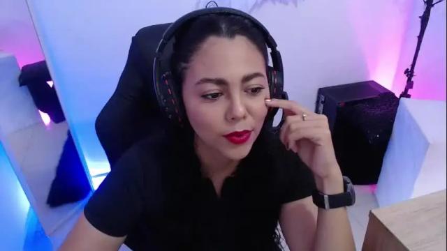 Image 2 of mailywindsor Stream on Chaturbate on 3 months ago