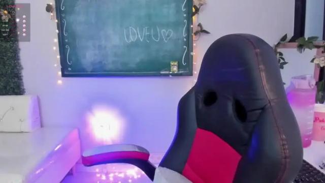 Image 2 of mairybelle Stream on Chaturbate on 13 months ago
