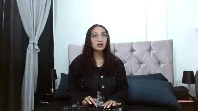 Image 8 of maite_carter Stream on Chaturbate on 18 months ago