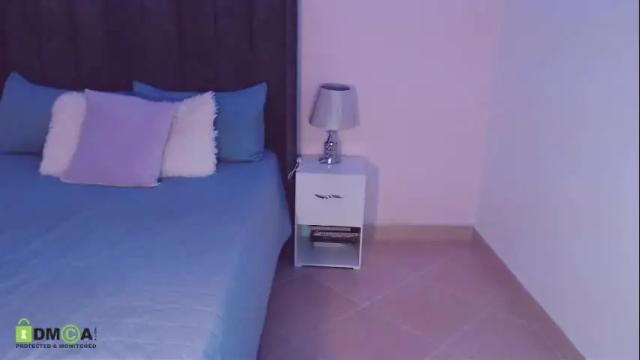 Image 4 of maite_kanes Stream on Chaturbate on 15 days ago