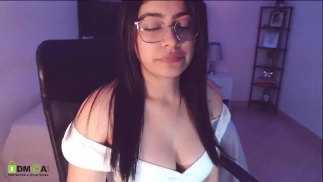Image 3 of maite_kanes Stream on Chaturbate on 5 days ago