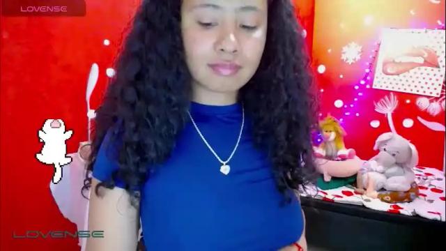 Image 11 of maite_loves Stream on Chaturbate on 2 months ago