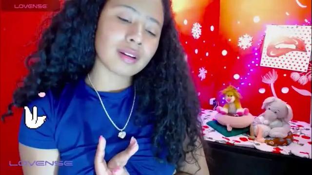 Image 6 of maite_loves Stream on Chaturbate on 2 months ago