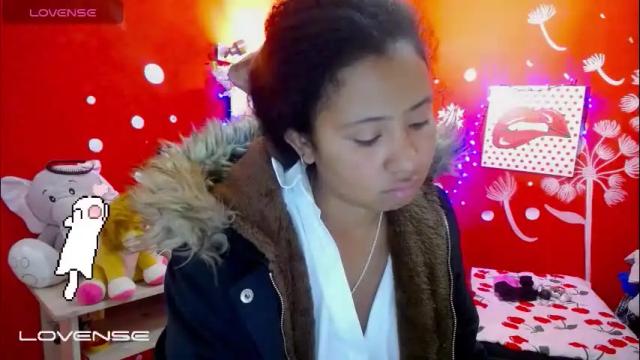 Image 2 of maite_loves Stream on Chaturbate on 1 month ago