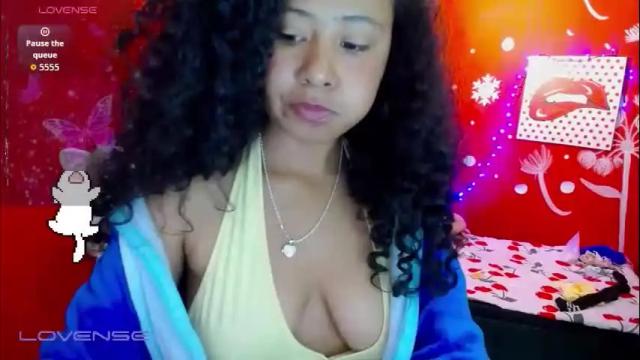 Image 11 of maite_loves Stream on Chaturbate on 1 month ago
