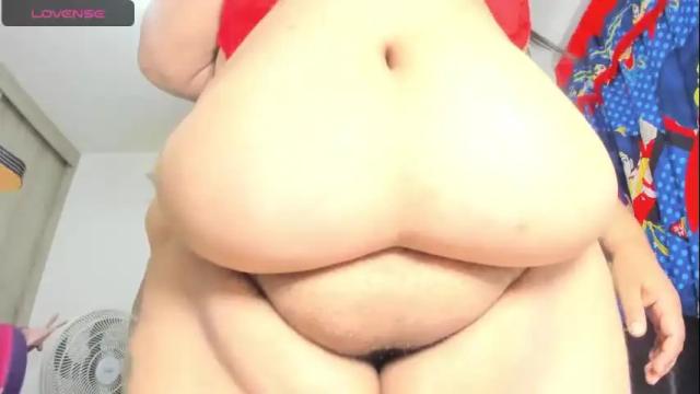 Image 2 of maite_newmilf Stream on Chaturbate on 1 month ago