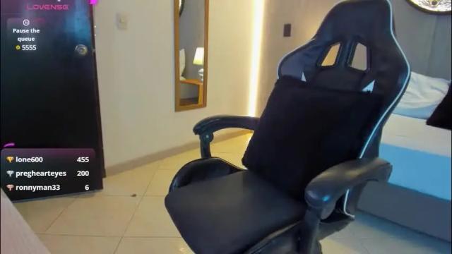 Image 6 of maite_saens_ Stream on Chaturbate on 5 months ago