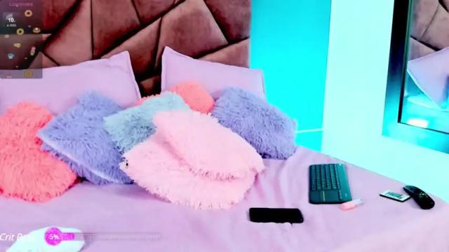 Image 6 of maithe_ferrer Stream on Chaturbate on 14 months ago