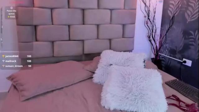 Image 11 of maithe_ferrer Stream on Chaturbate on 1 month ago