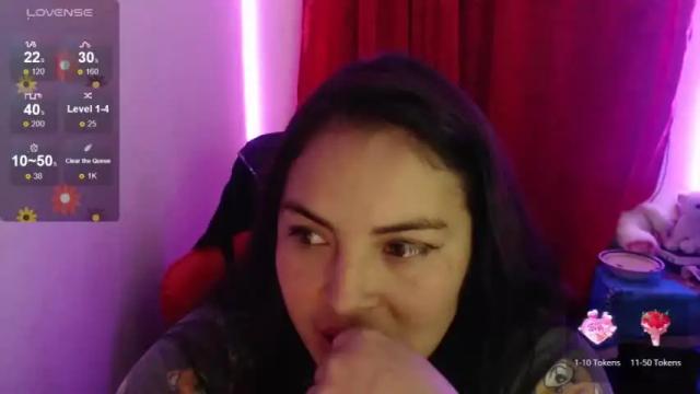 Image 10 of maitte_22 Stream on Chaturbate on 8 months ago