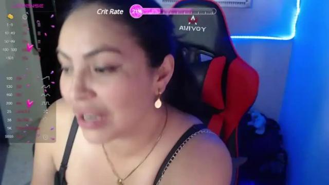 Image 11 of maitte_22 Stream on Chaturbate on 7 months ago