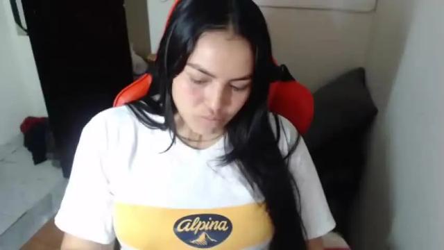 Image 12 of maitte_22 Stream on Chaturbate on 6 months ago