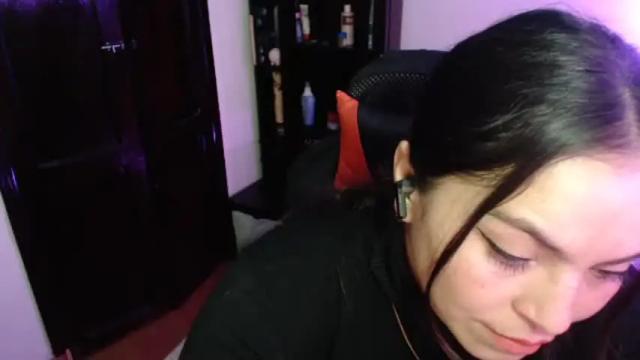Image 7 of maitte_22 Stream on Chaturbate on 1 month ago
