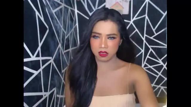 Image 4 of majesticbarbara Stream on Chaturbate on 21 months ago