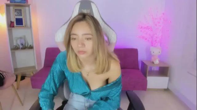 Image 3 of majo_gomez Stream on Chaturbate on 2 months ago