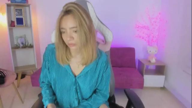 Image 7 of majo_gomez Stream on Chaturbate on 2 months ago