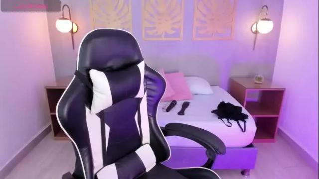 Image 10 of majo_rose Stream on Chaturbate on 2 months ago