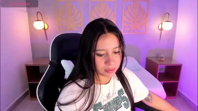 Image 12 of majo_rose Stream on Chaturbate on 1 month ago