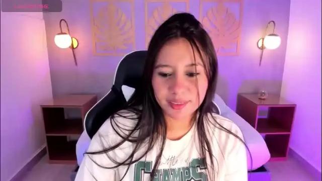 Image 8 of majo_rose Stream on Chaturbate on 1 month ago