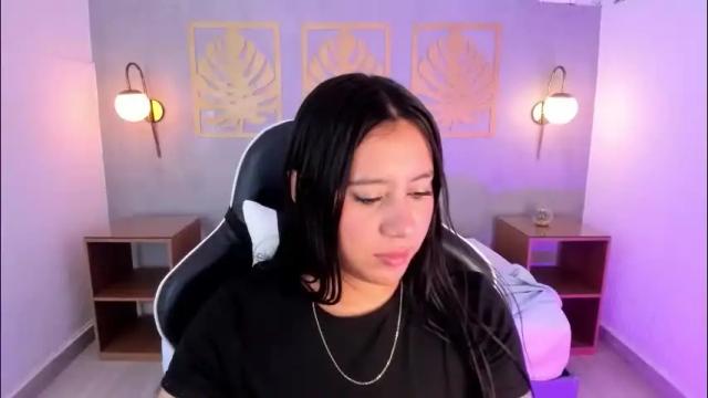 Image 2 of majo_rose Stream on Chaturbate on 1 month ago