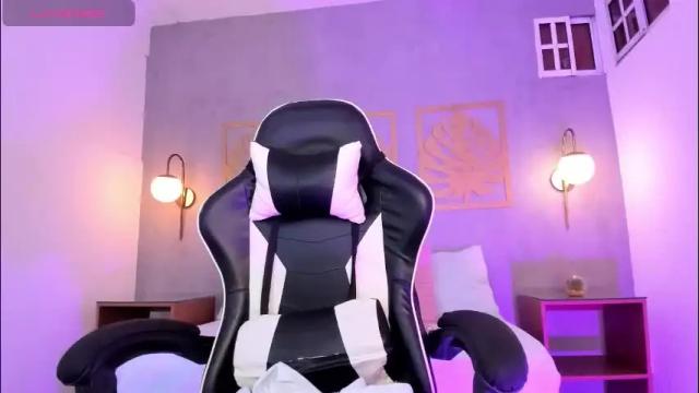 Image 3 of majo_rose Stream on Chaturbate on 1 month ago