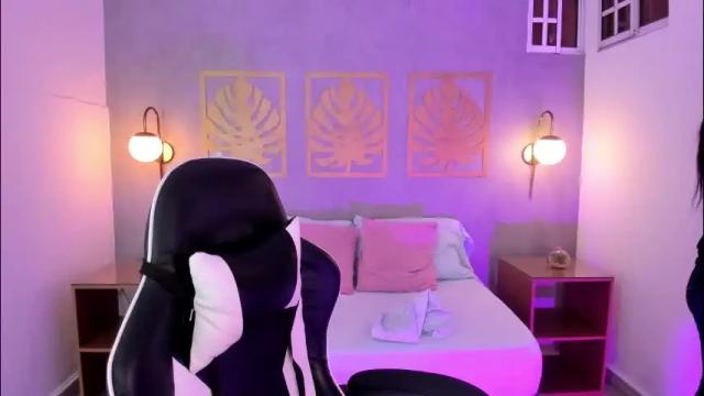 Image 2 of majo_rose Stream on Chaturbate on 1 month ago