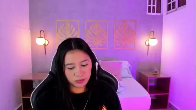 Image 4 of majo_rose Stream on Chaturbate on 1 month ago