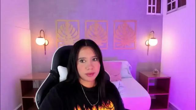 Image 7 of majo_rose Stream on Chaturbate on 1 month ago