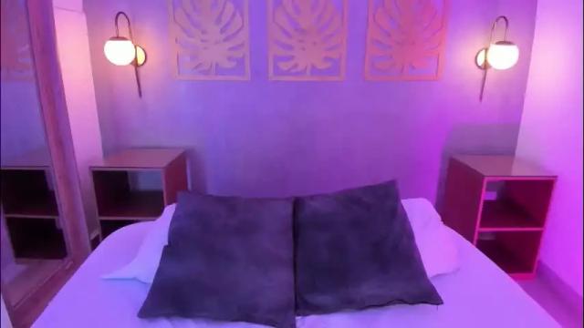 Image 2 of majo_rose Stream on Chaturbate on 1 day ago