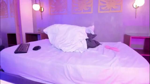 Image 4 of majo_rose Stream on Chaturbate on 7 hours ago