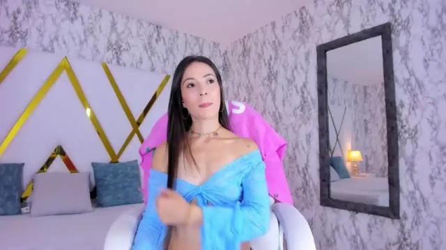 Image 8 of makacollins Stream on Chaturbate on 14 months ago