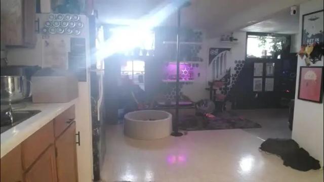 Image 2 of makaylamoonn Stream on Chaturbate on 2 months ago