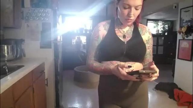 Image 4 of makaylamoonn Stream on Chaturbate on 2 months ago