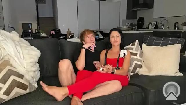 Image 8 of makeithott Stream on Chaturbate on 3 months ago