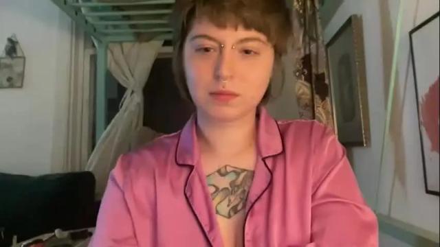 Image 4 of makeopaloh Stream on Chaturbate on 10 days ago