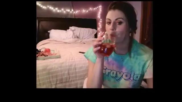 Image 2 of makesydneesmile Stream on Chaturbate on 17 months ago