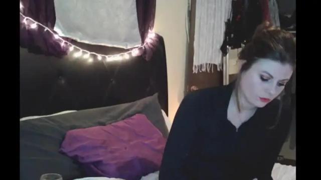 Image 2 of makesydneesmile Stream on Chaturbate on 15 months ago