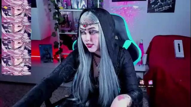 Image 4 of makii_33 Stream on Chaturbate on 11 days ago