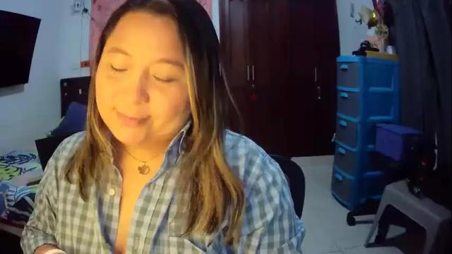 Image 3 of maktubcouple24 Stream on Chaturbate on 18 months ago