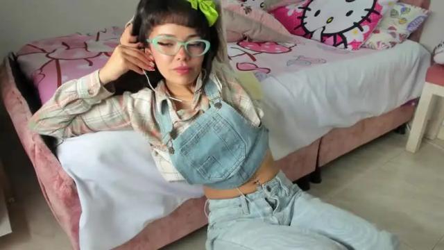Image 6 of mal_norma Stream on Chaturbate on 14 months ago