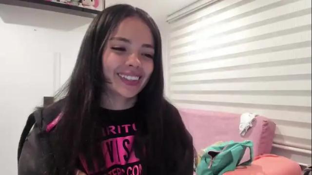 Image 3 of mal_norma Stream on Chaturbate on 2 months ago