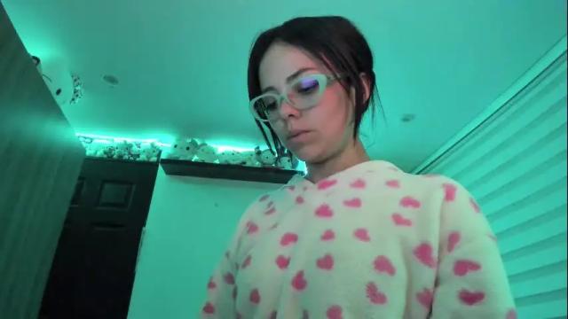 Image 4 of mal_norma Stream on Chaturbate on 1 month ago