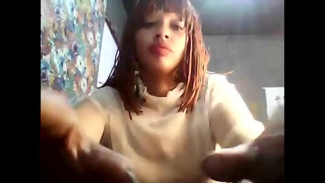 Image 2 of malaikaangel Stream on Chaturbate on 3 months ago