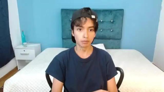 Image 11 of malakai_elowen Stream on Chaturbate on 19 months ago