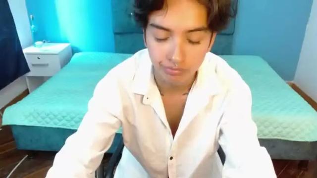 Image 11 of malakai_elowen Stream on Chaturbate on 19 months ago