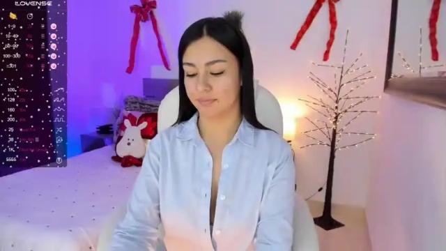 Image 8 of maleja_london Stream on Chaturbate on 23 months ago