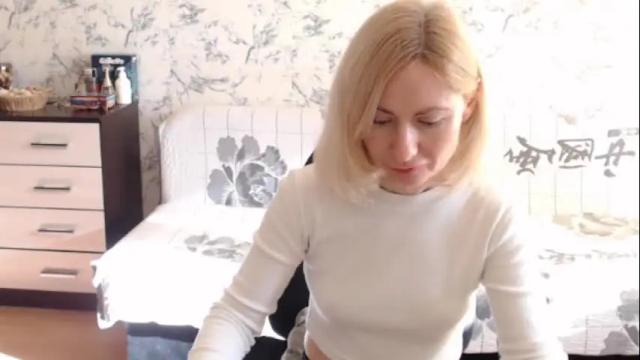 Image 6 of malenamila Stream on Chaturbate on 27 days ago