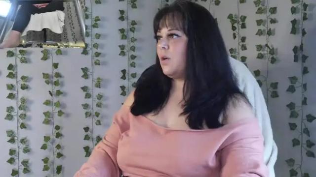 Image 6 of malice_in_fetishland Stream on Chaturbate on 16 months ago