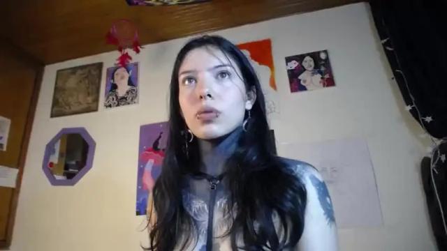 Image 11 of maliceinwonderland25 Stream on Chaturbate on 8 months ago